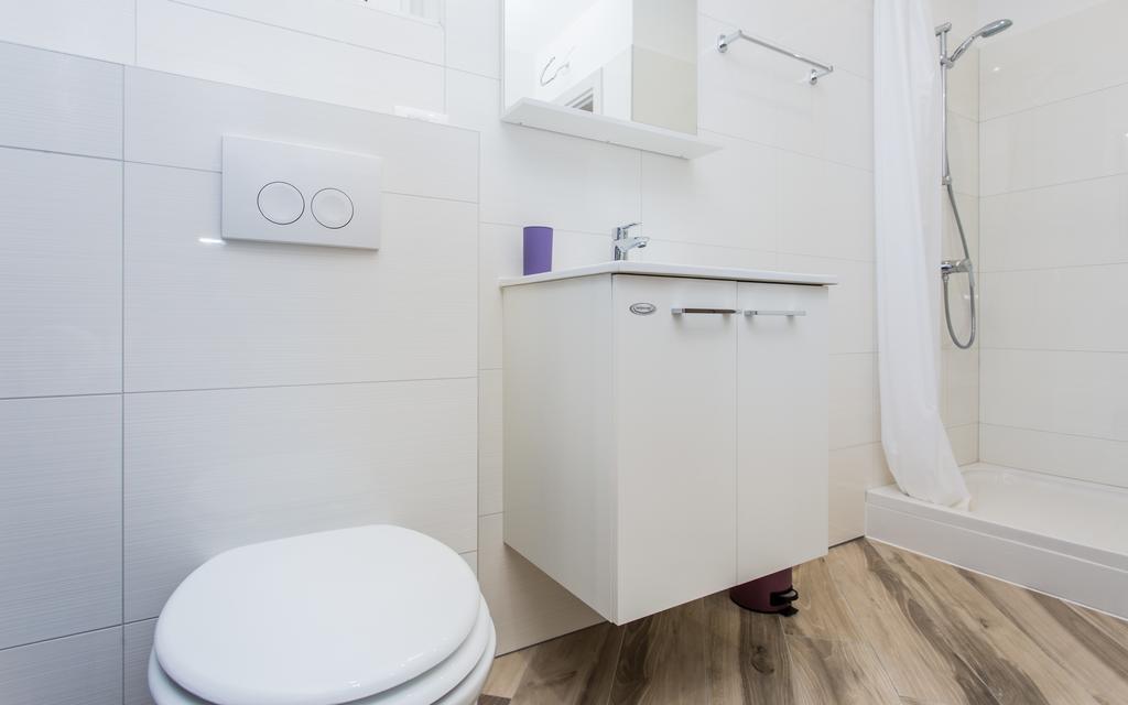 Sunrise Apartment Risika Buitenkant foto